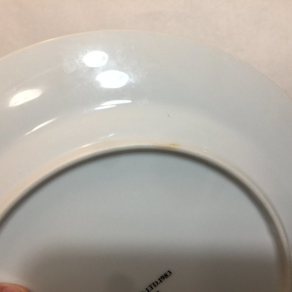 Twelve Days Of Christmas 10 Inch Plate  11 Pipers - Picture 6 of 6